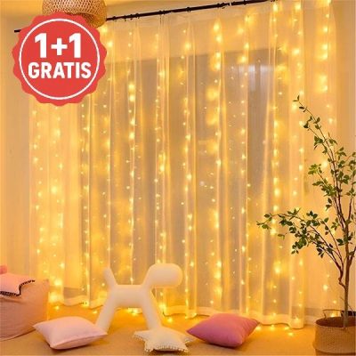 Weihnachtlicher LED-Lichtervorhang - | CURLIGHT 1+1 GRATIS